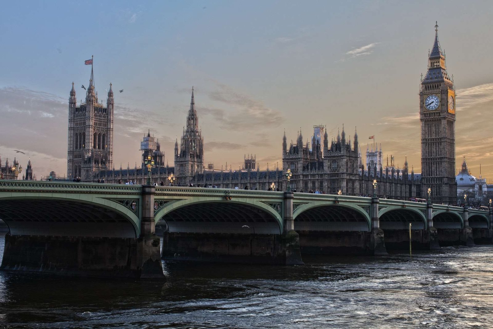 Searching for the ‘angel’ who held me on Westminster Bridge